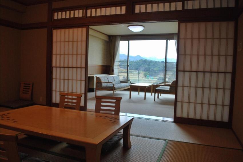 Hotel Green Squalle Sekigane Kurayoshi Exterior foto